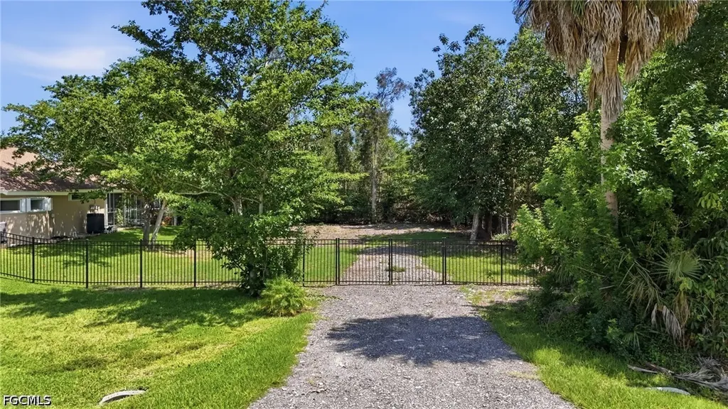 7407 Cobb Road Bokeelia FL 33922