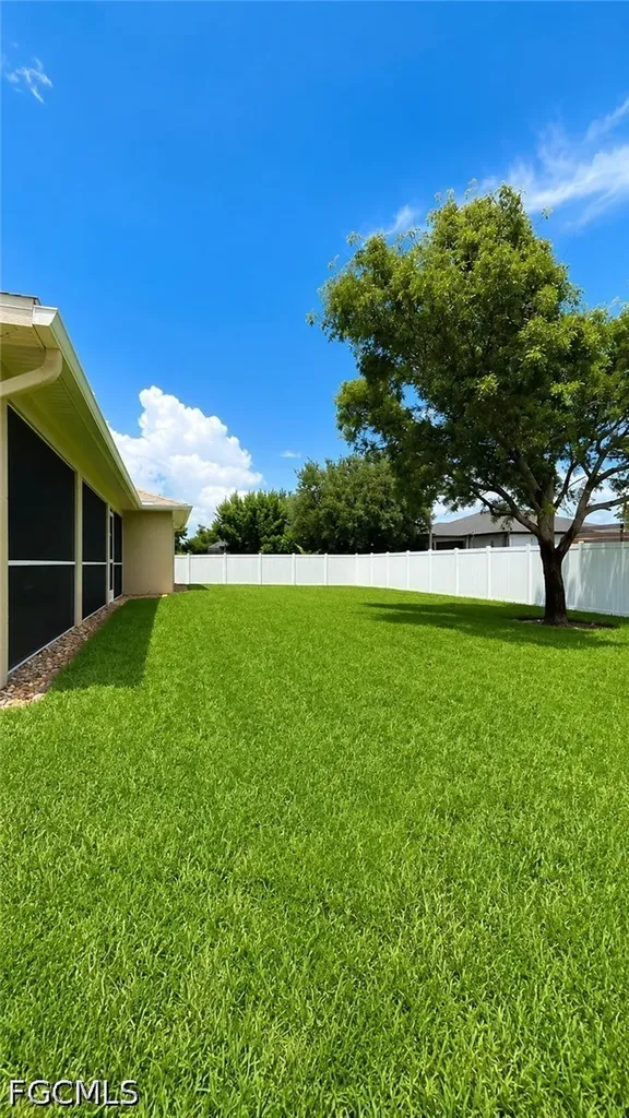 3705 NE 23rd Avenue Cape Coral FL 33909