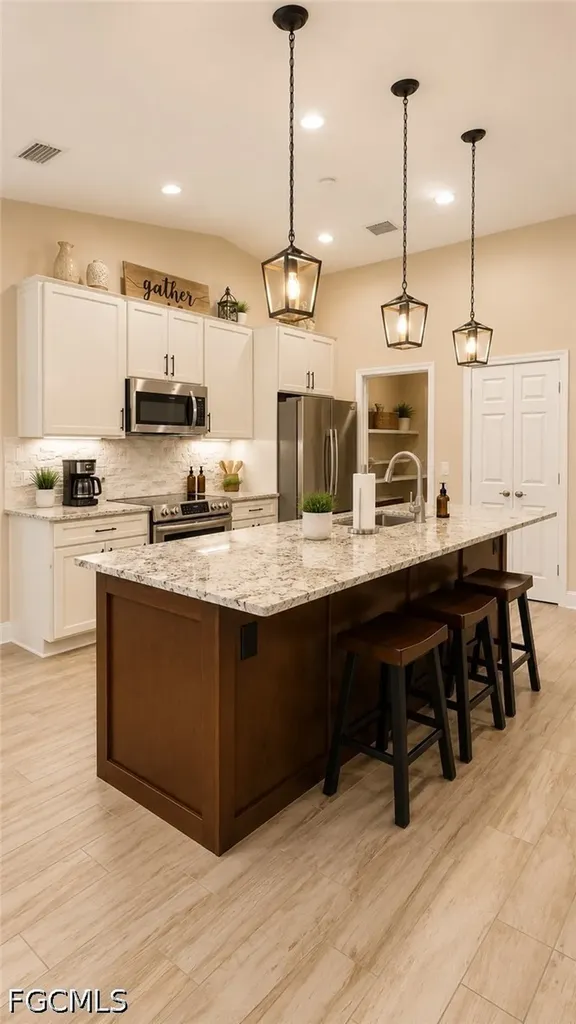 3705 NE 23rd Avenue Cape Coral FL 33909