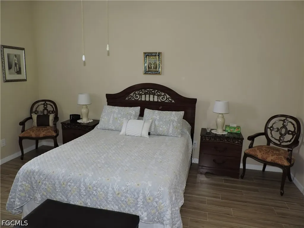 204 NW 11th Street Cape Coral FL 33993