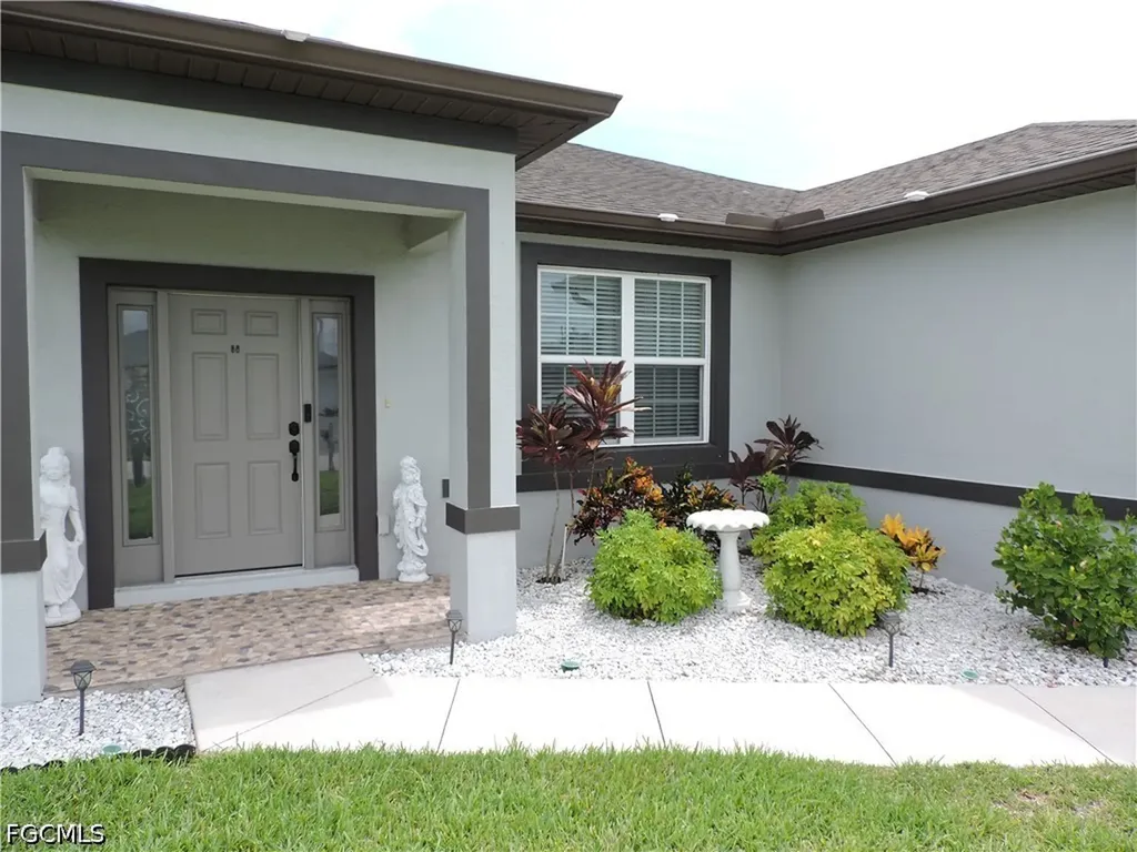 204 NW 11th Street Cape Coral FL 33993