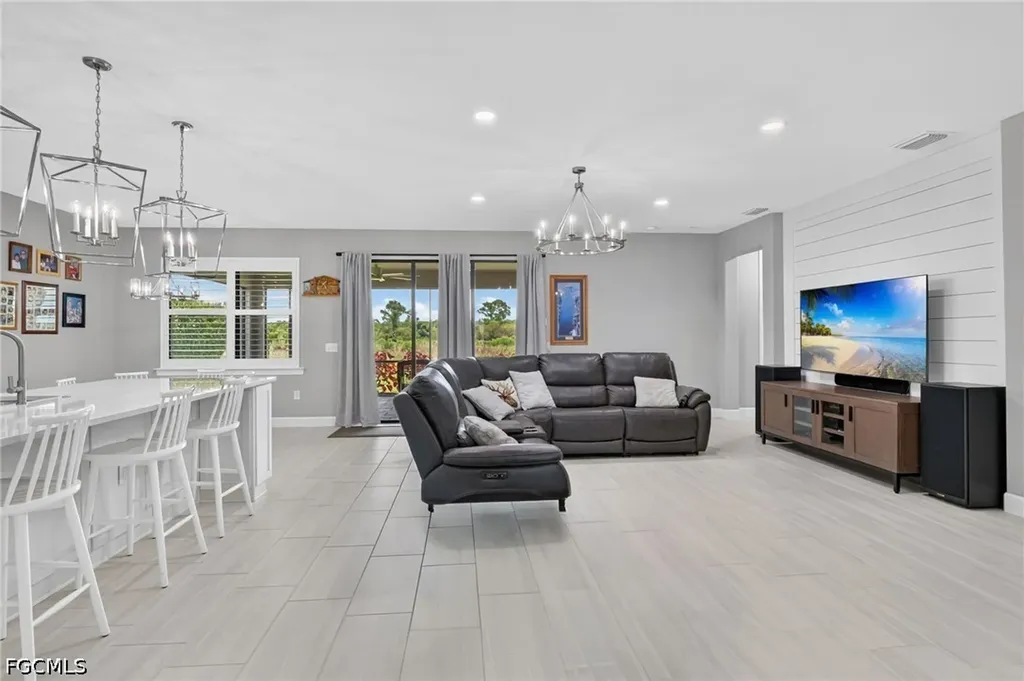 17624 Kinzie Lane Estero FL 33928