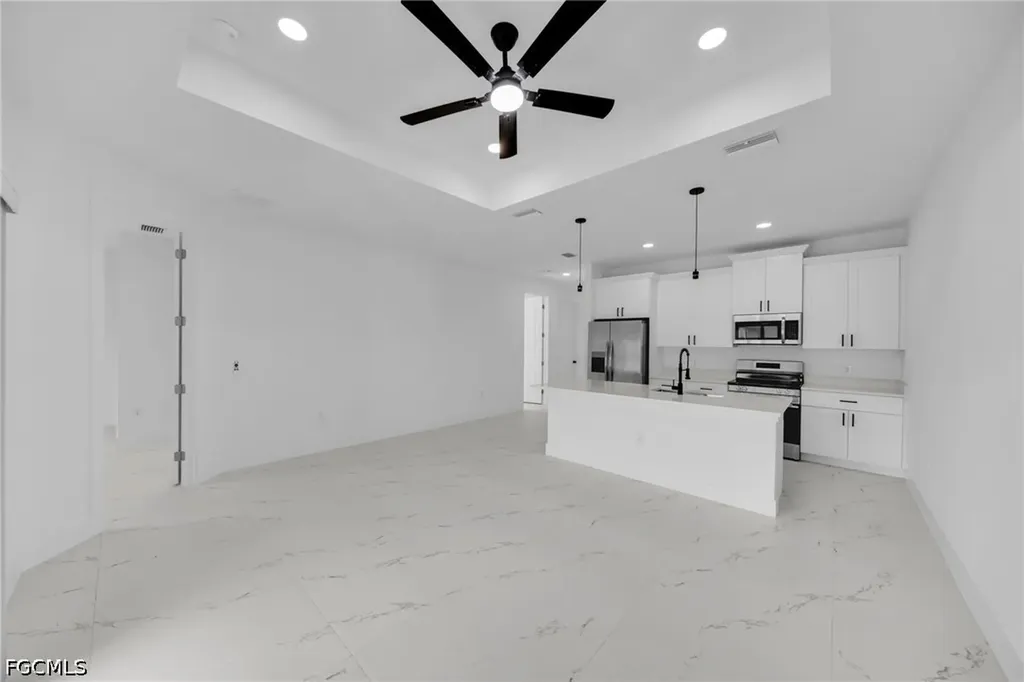 4744 27th Street SW Lehigh Acres FL 33973