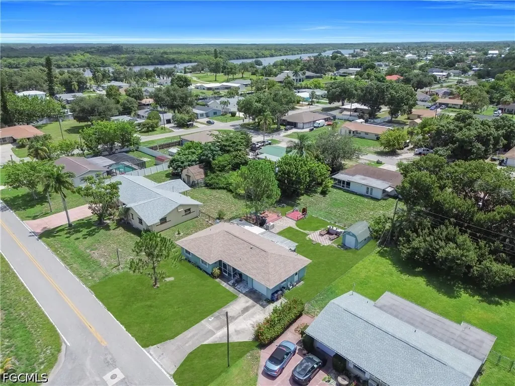 2202 Parkview Drive Fort Myers FL 33905