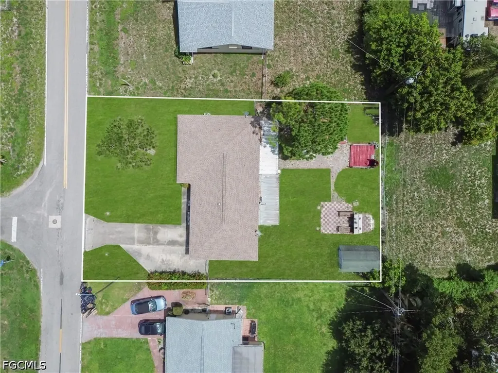 2202 Parkview Drive Fort Myers FL 33905