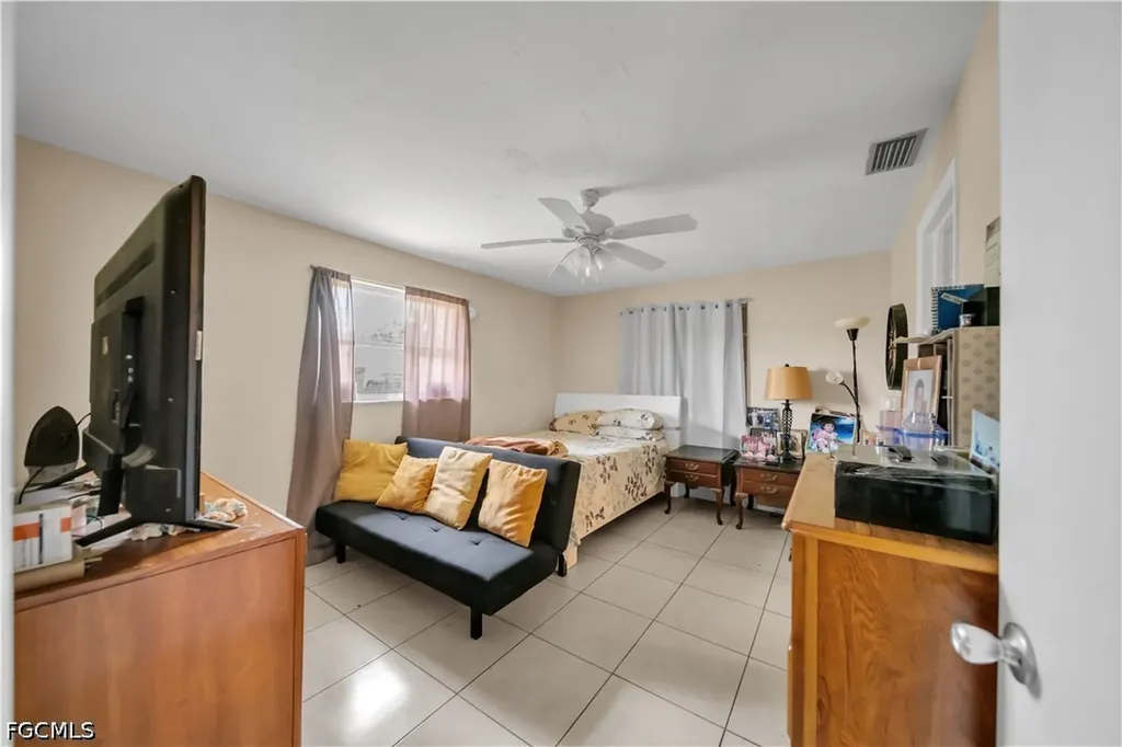 2202 Parkview Drive Fort Myers FL 33905