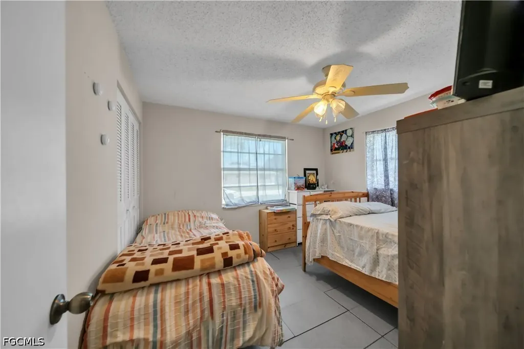 2202 Parkview Drive Fort Myers FL 33905