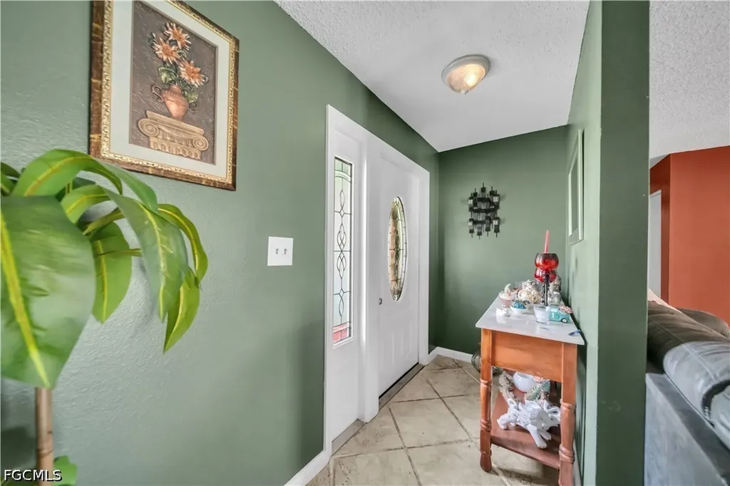 2202 Parkview Drive Fort Myers FL 33905