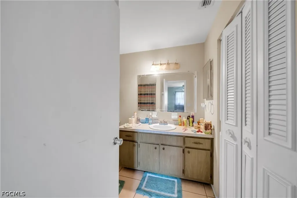 2202 Parkview Drive Fort Myers FL 33905
