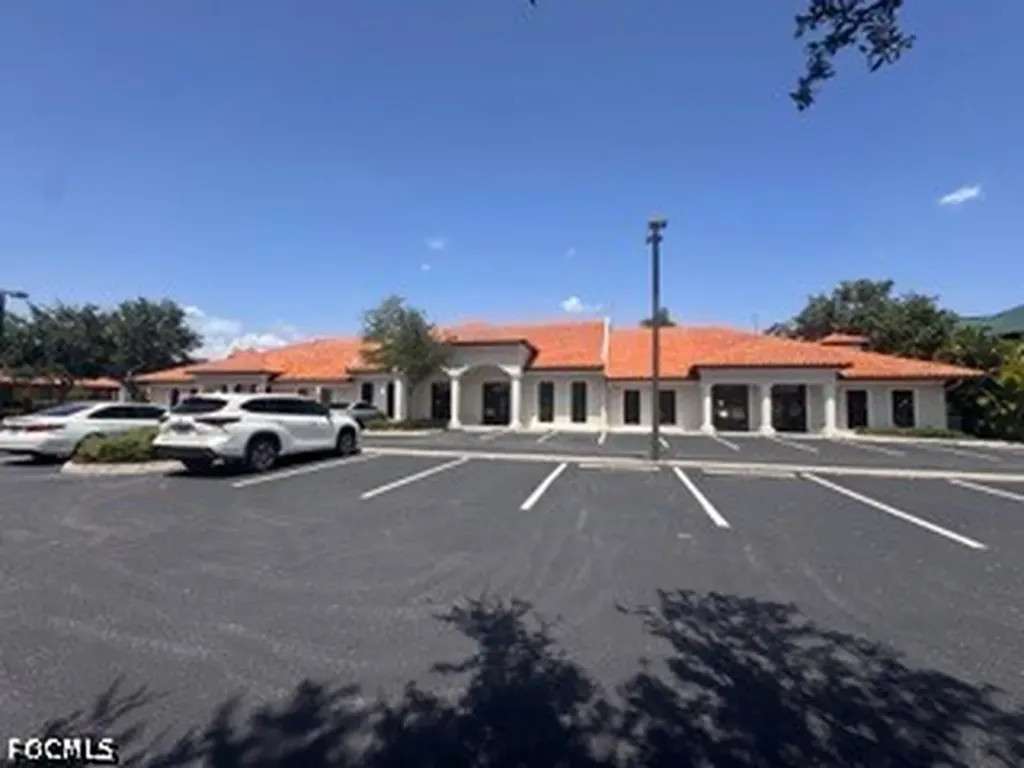 14131 Metropolis Avenue Fort Myers FL 33912