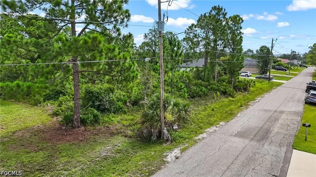 3216 31st Street W Lehigh Acres FL 33971