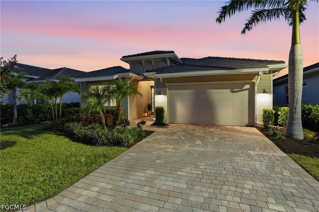 28033 Captiva Shell Loop Bonita Springs FL 34135