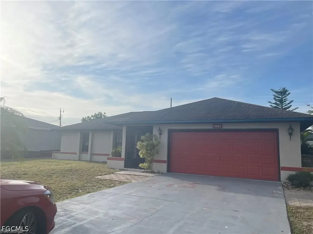 246 SE 7th Street Cape Coral FL 33990