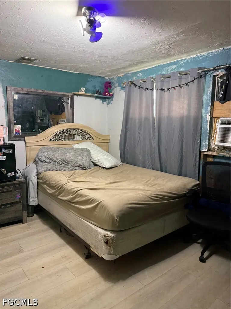 308 Vermont Way Lehigh Acres FL 33936