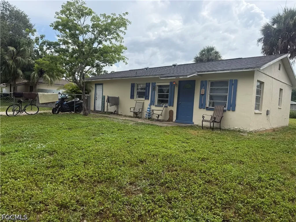 308 Vermont Way Lehigh Acres FL 33936