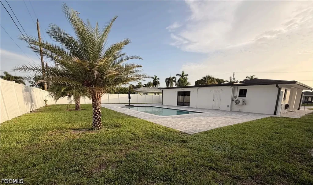 4937 Edith Esplanade Cape Coral FL 33904