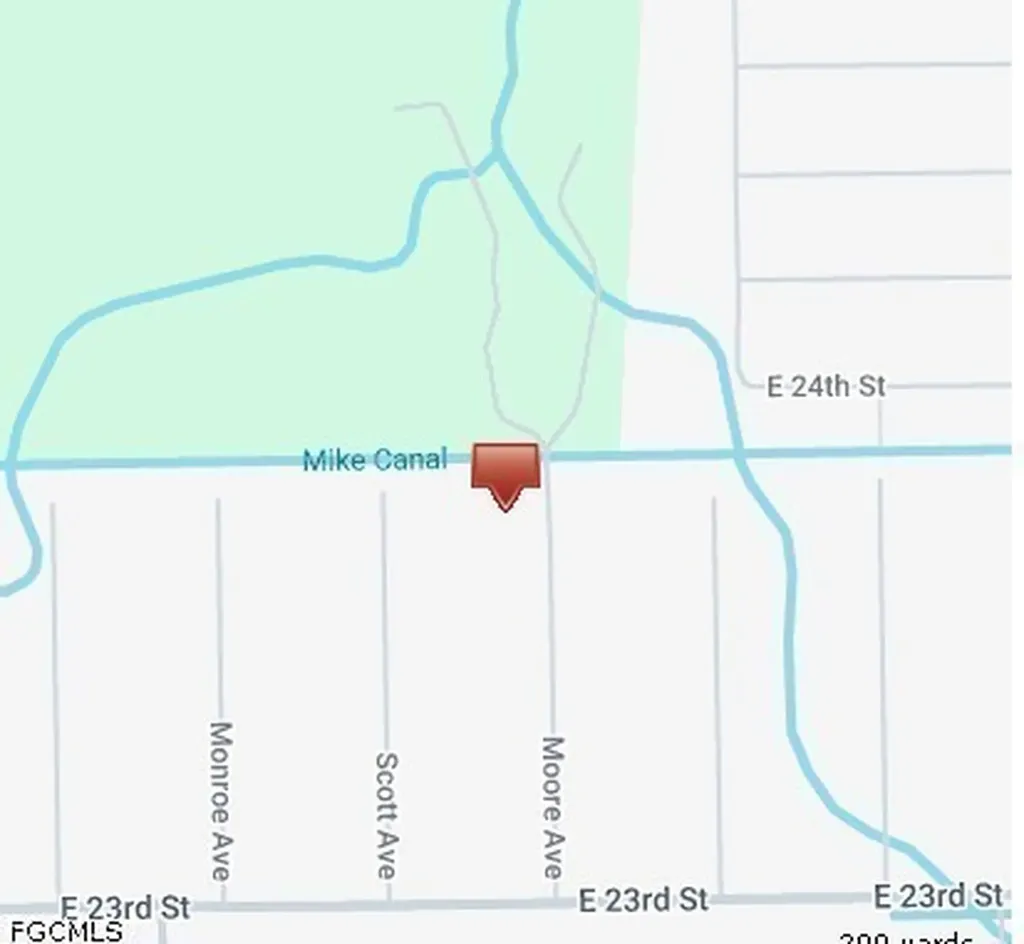 2321 Moore Avenue Alva FL 33920