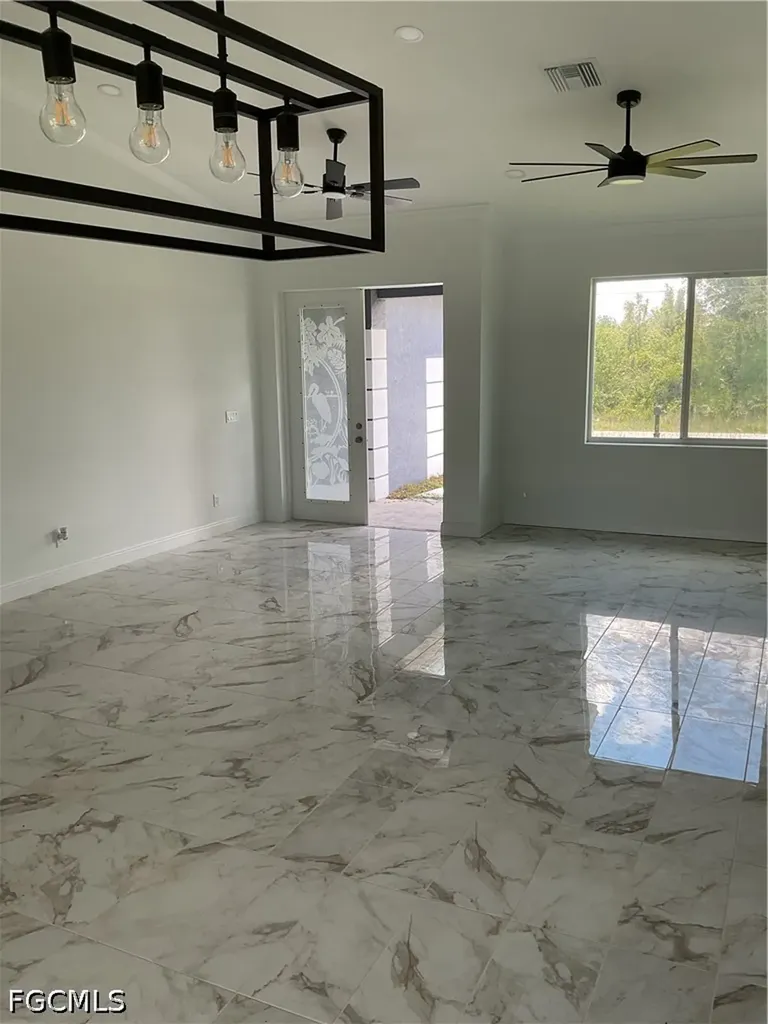 2919 52nd Street W Lehigh Acres FL 33971