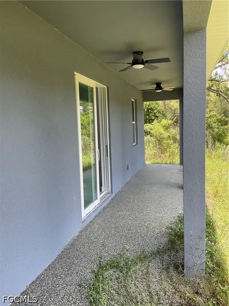 2919 52nd Street W Lehigh Acres FL 33971