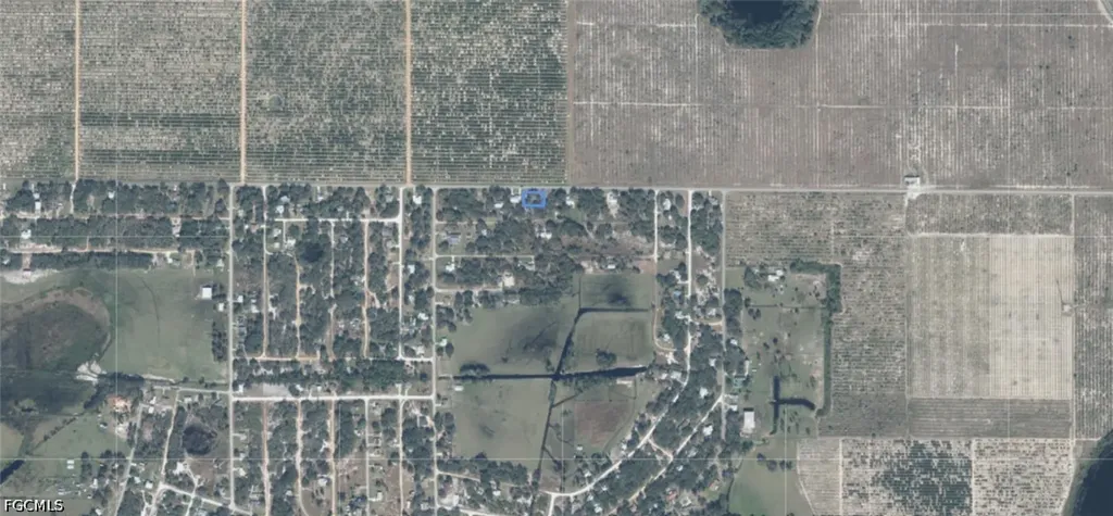 2733 W County Line Road Avon Park FL 33825