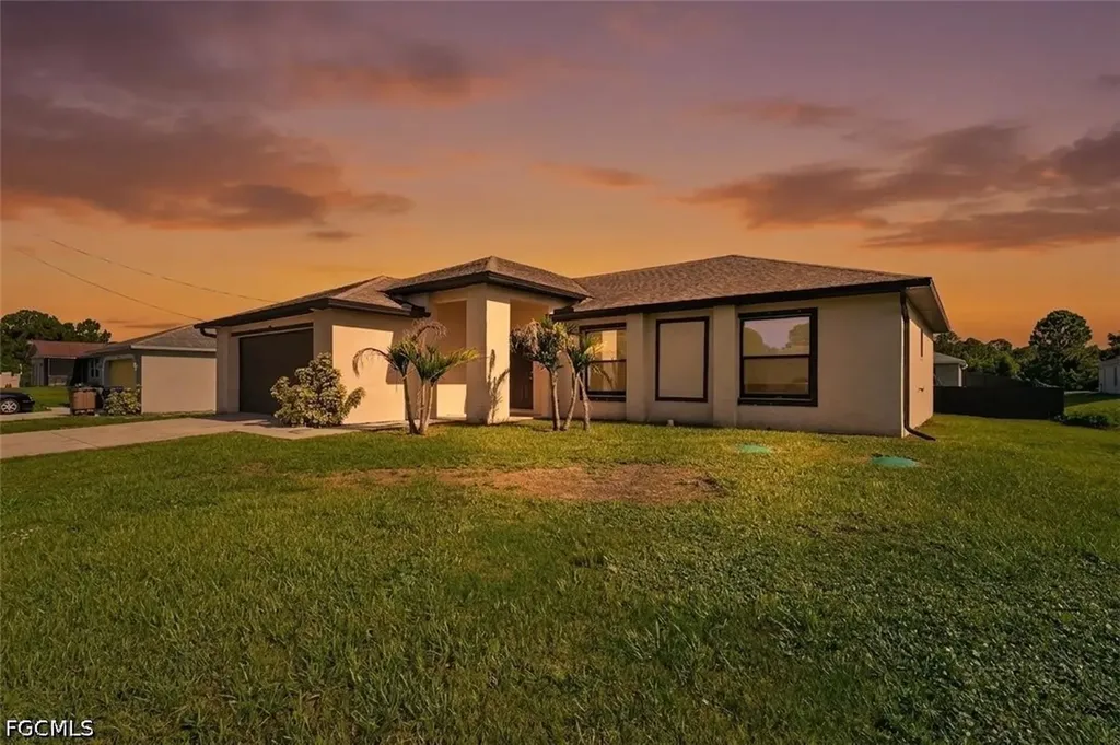 2712 15th Street SW Lehigh Acres FL 33976