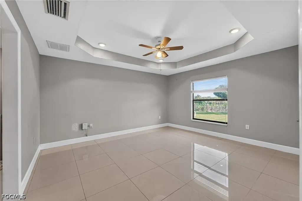 2712 15th Street SW Lehigh Acres FL 33976