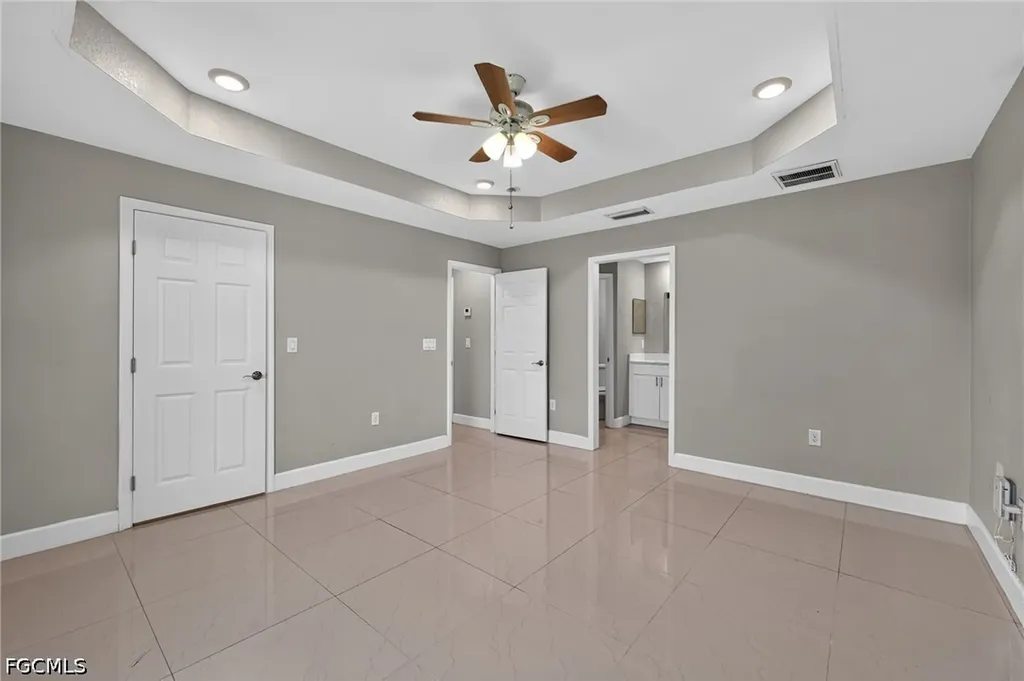 2712 15th Street SW Lehigh Acres FL 33976