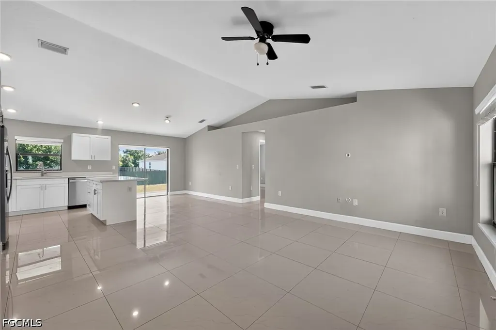 2712 15th Street SW Lehigh Acres FL 33976