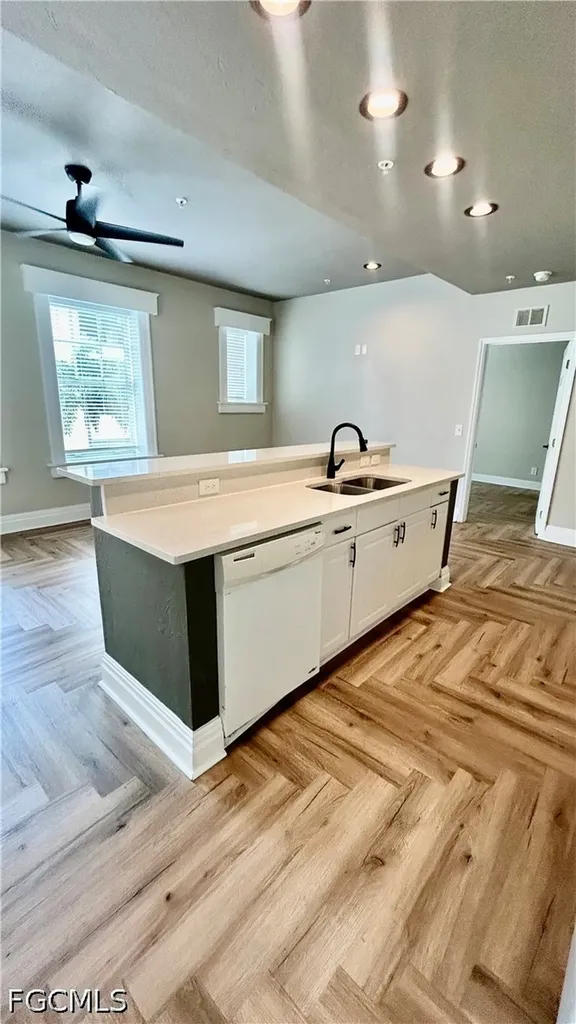2310 First St Unit 203 Fort Myers FL 33901