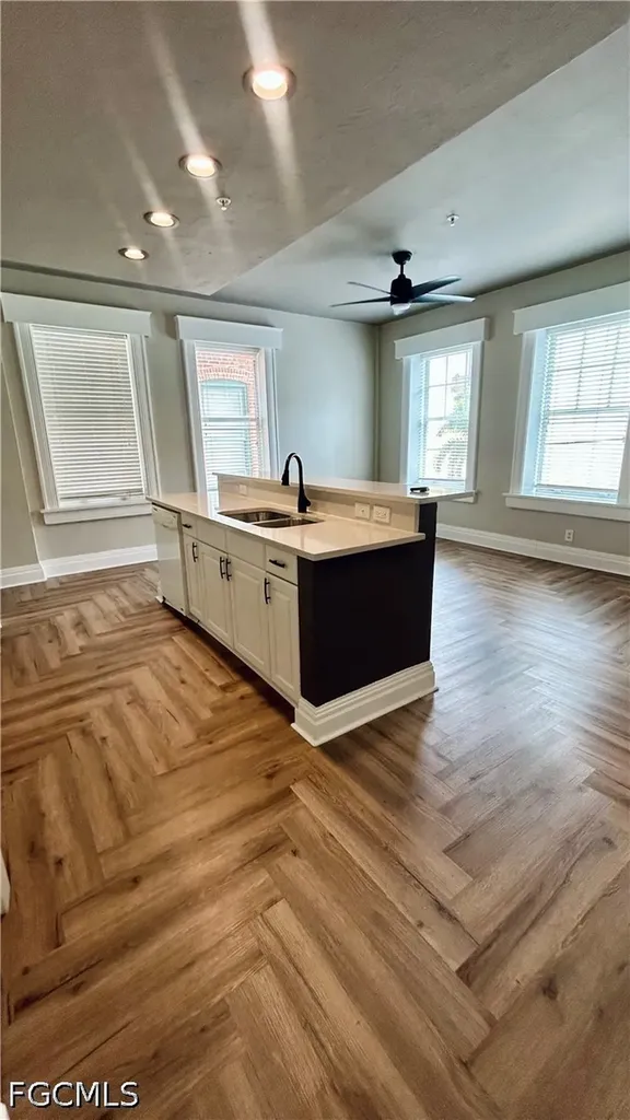 2310 First St Unit 203 Fort Myers FL 33901