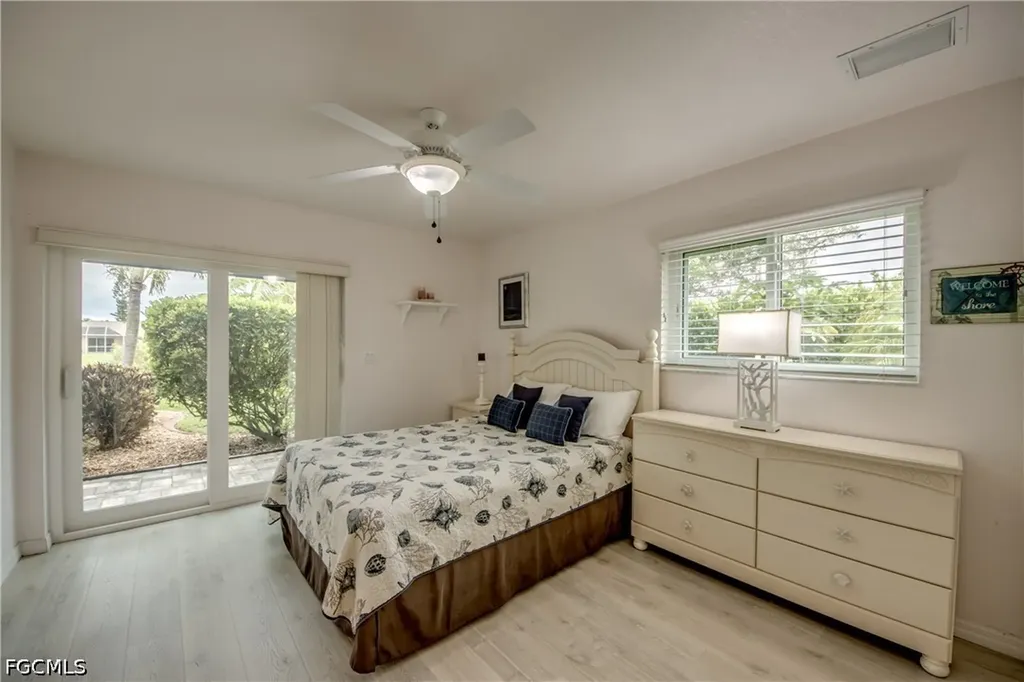 2028 SW 44th Terrace Cape Coral FL 33914