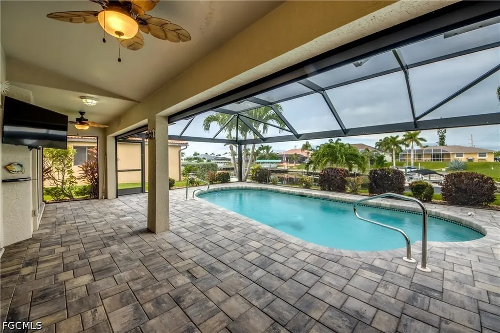 2028 SW 44th Terrace Cape Coral FL 33914