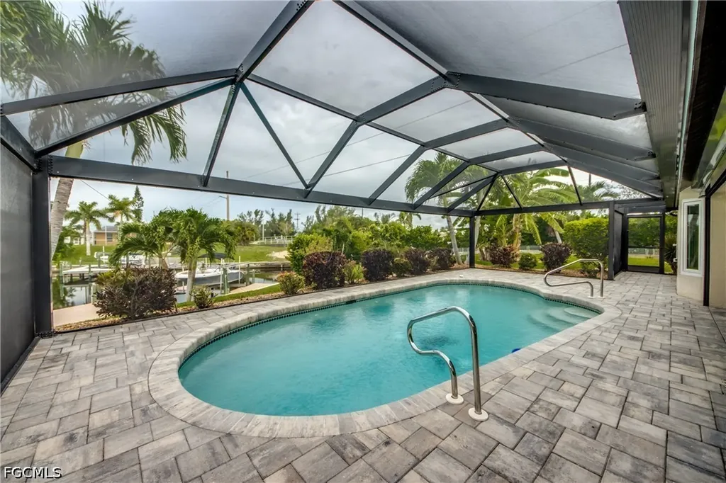 2028 SW 44th Terrace Cape Coral FL 33914