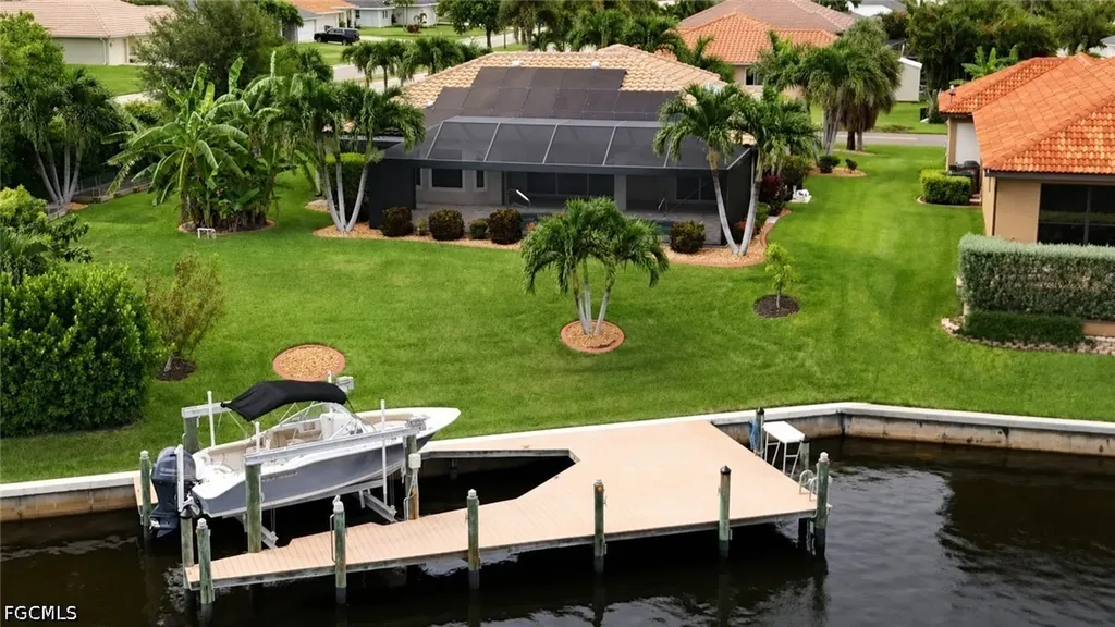2028 SW 44th Terrace Cape Coral FL 33914