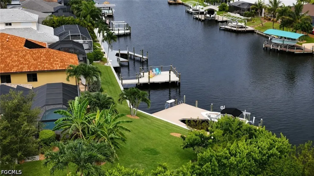2028 SW 44th Terrace Cape Coral FL 33914