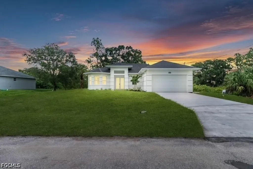 404 W 15th Street Lehigh Acres FL 33972