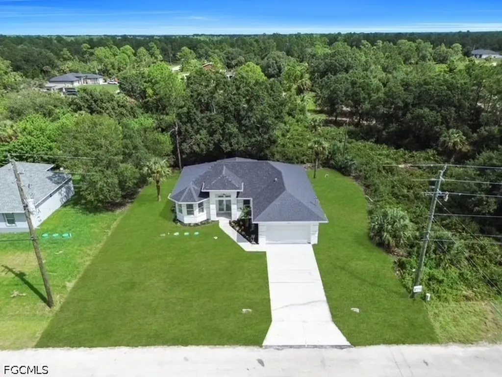 404 W 15th Street Lehigh Acres FL 33972