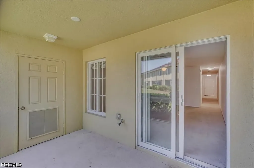 9445 Ivy Brook Run Fort Myers FL 33913