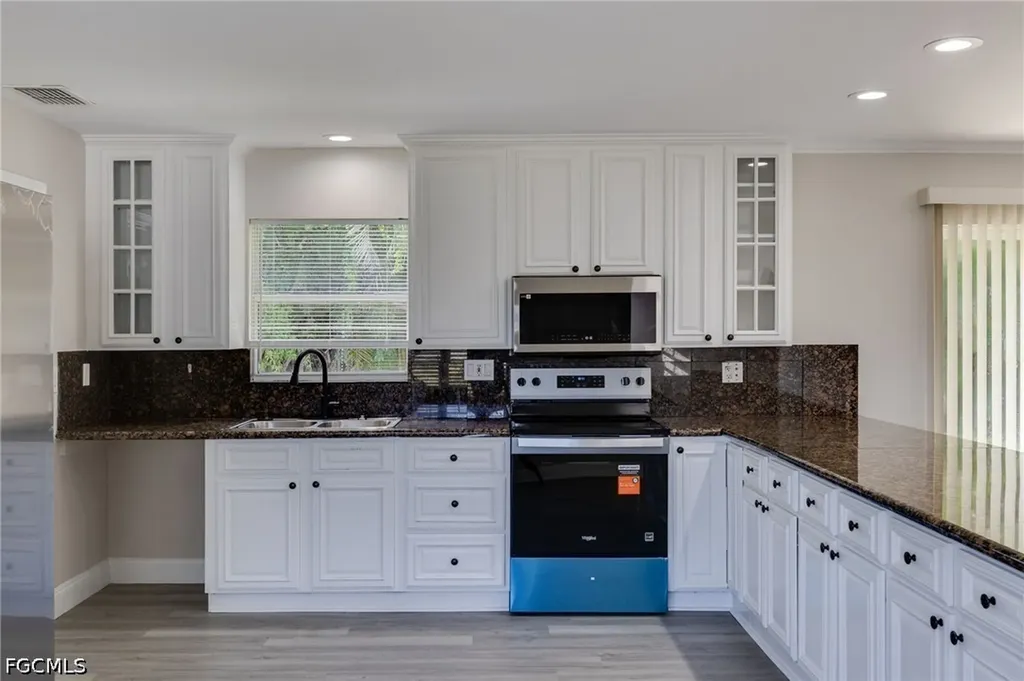 7370 Sea Island Road Fort Myers FL 33967