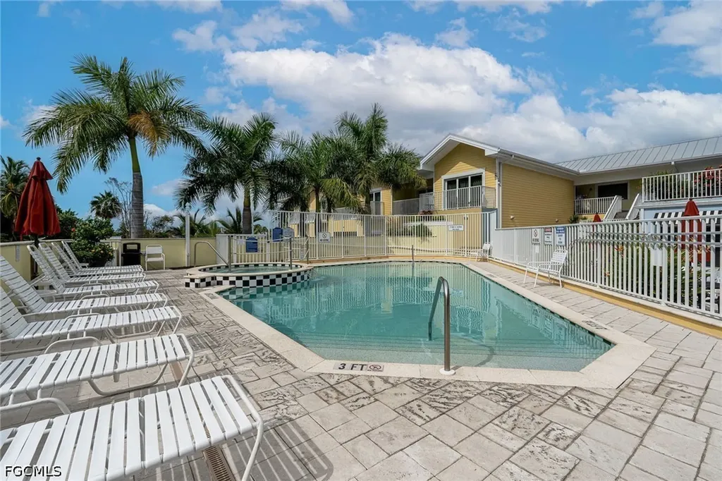 450 Old San Carlos Boulevard Fort Myers Beach FL 33931