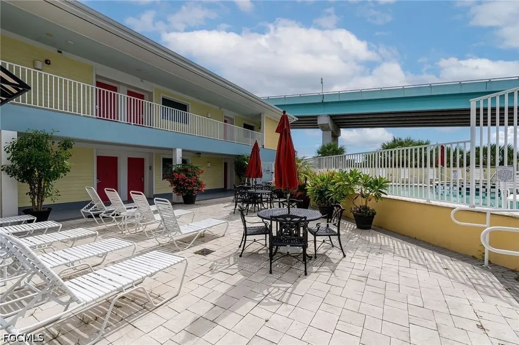 450 Old San Carlos Boulevard Fort Myers Beach FL 33931