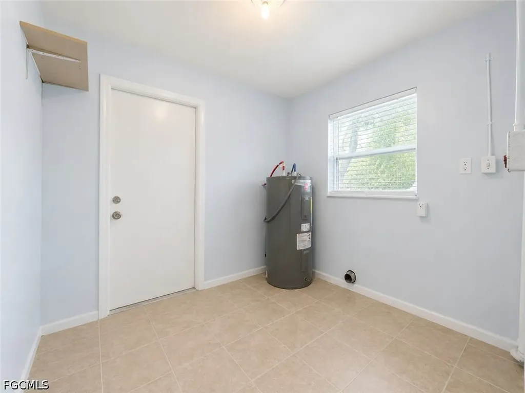 5444 11th Avenue Fort Myers FL 33907
