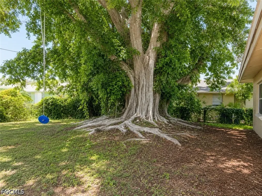 5444 11th Avenue Fort Myers FL 33907