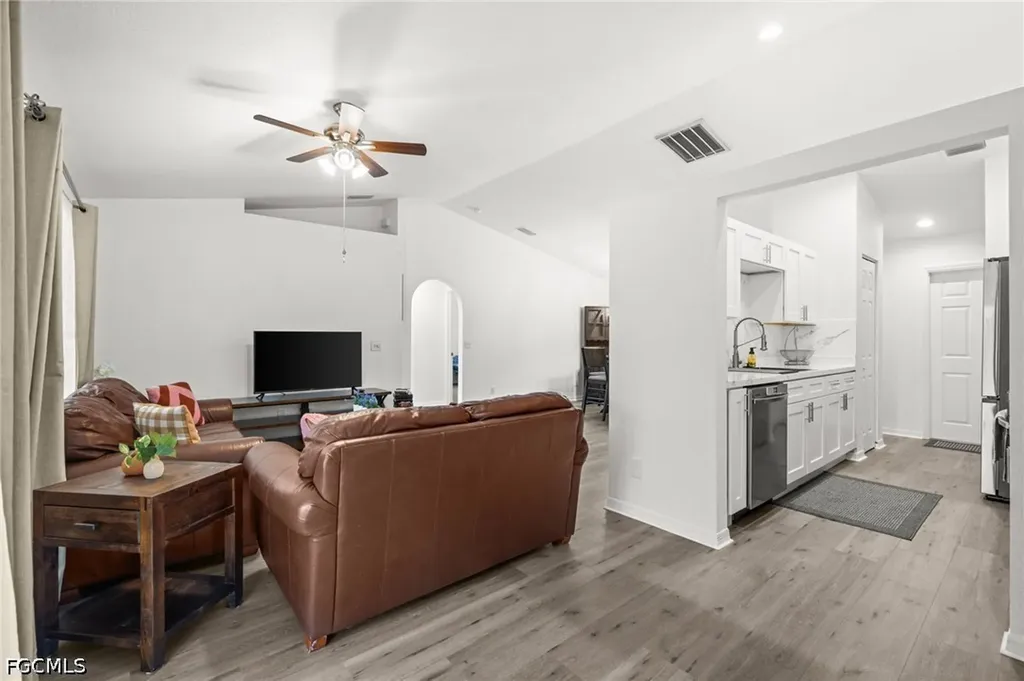 17448 Arizona Road Fort Myers FL 33967