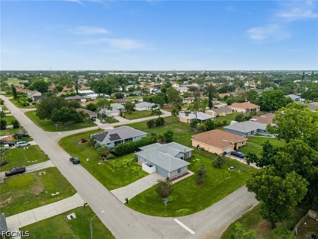 17448 Arizona Road Fort Myers FL 33967