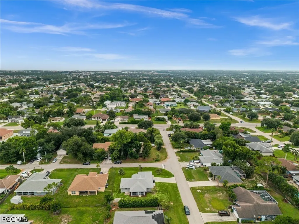 17448 Arizona Road Fort Myers FL 33967