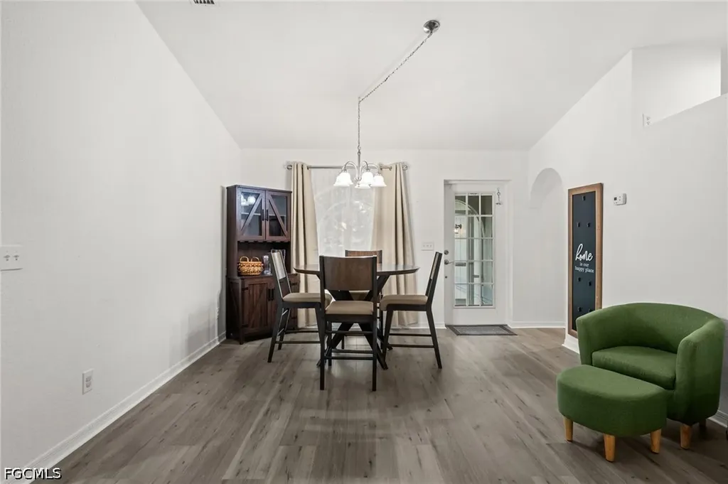 17448 Arizona Road Fort Myers FL 33967