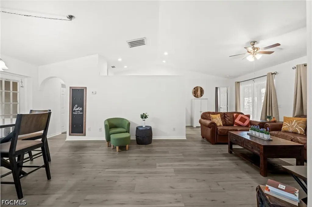 17448 Arizona Road Fort Myers FL 33967