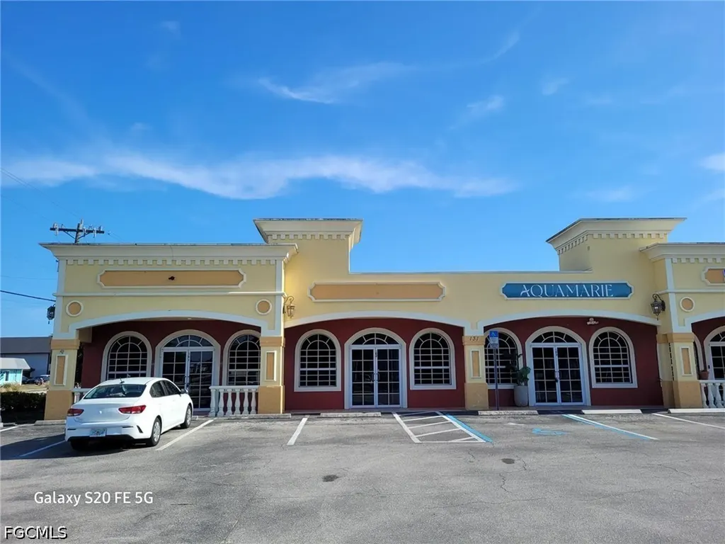 131 Del Prado Boulevard S Cape Coral FL 33990