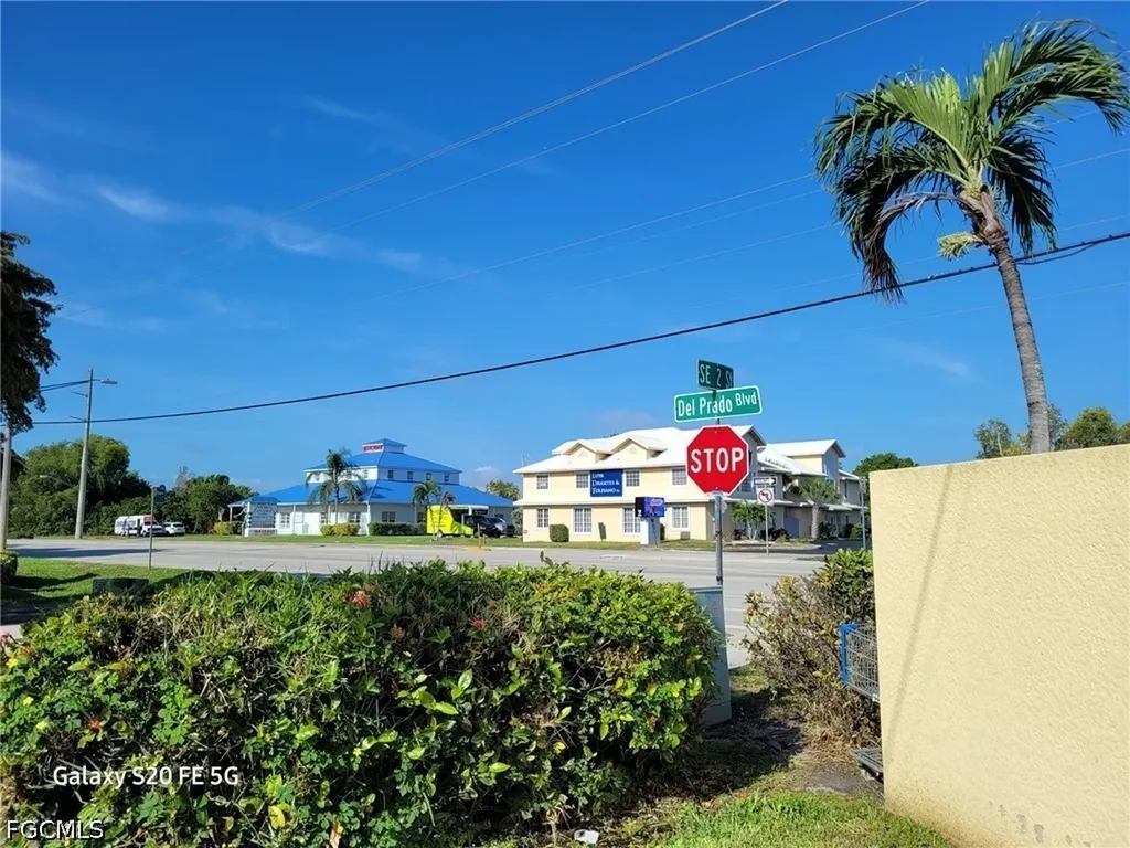 131 Del Prado Boulevard S Cape Coral FL 33990